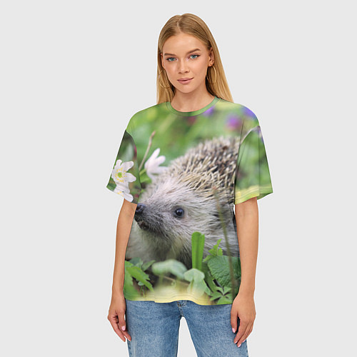 Женская футболка оверсайз Лесной ёжик в траве / 3D-принт – фото 3