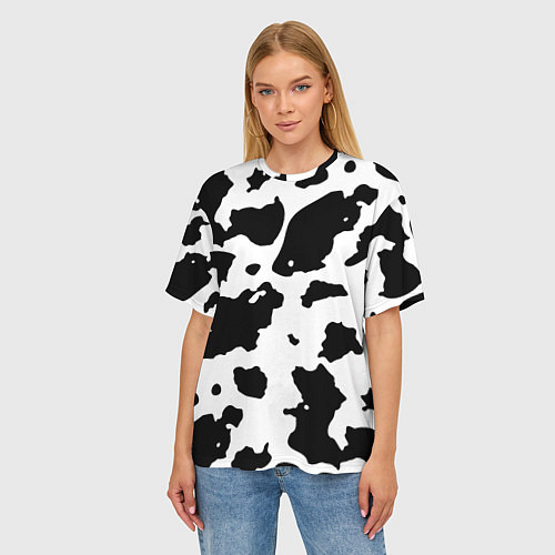 Женская футболка оверсайз Черно белый коровий узор / 3D-принт – фото 3