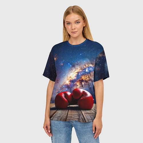 Женская футболка оверсайз Боксерские перчатки в космосе / 3D-принт – фото 3