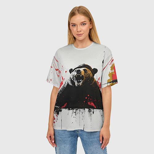 Женская футболка оверсайз Медведь и брызги краски / 3D-принт – фото 3