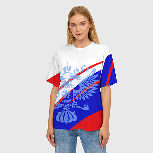 Женская футболка оверсайз Герб на фоне цветов флага бело-сине-красный / 3D-принт – фото 3