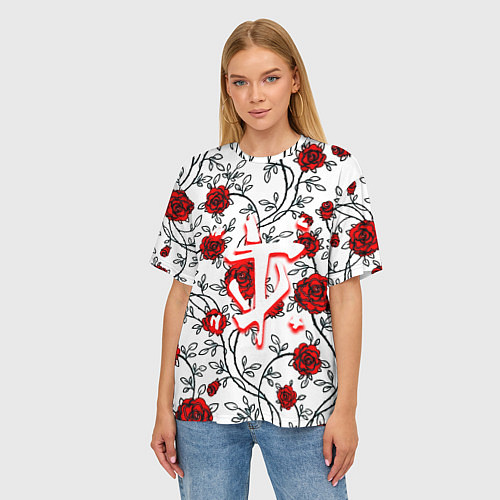 Женская футболка оверсайз Doom розы / 3D-принт – фото 3