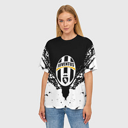 Футболка оверсайз женская Ювентус краски всплеск текстура, цвет: 3D-принт — фото 2