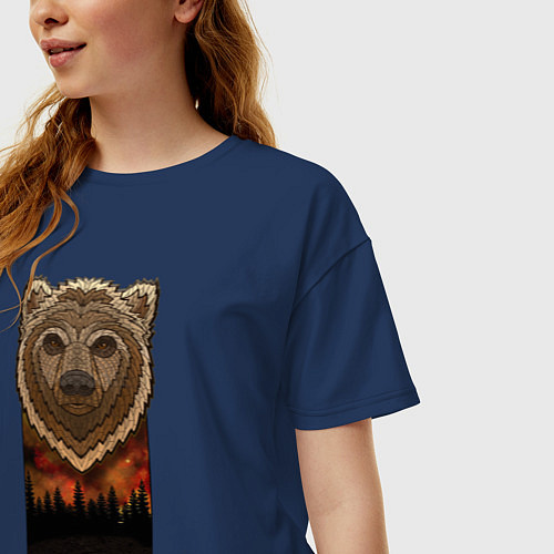 Женская футболка оверсайз Медведь: владыка леса / Тёмно-синий – фото 3