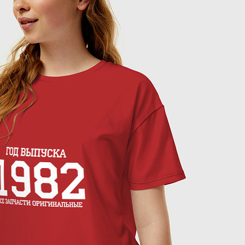Женская футболка оверсайз Год выпуска 1982 / Красный – фото 3