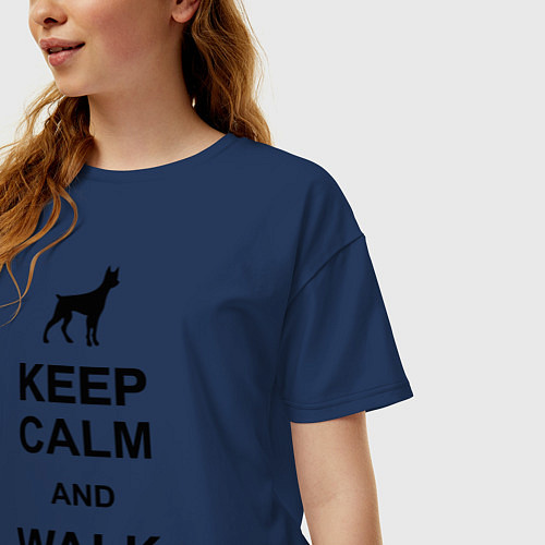 Женская футболка оверсайз Keep Calm & Walk the dog / Тёмно-синий – фото 3