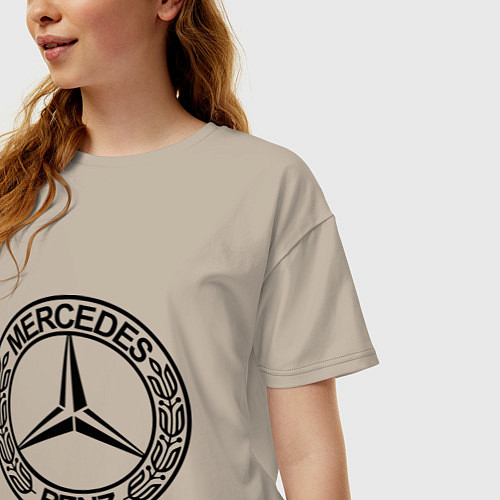 Женская футболка оверсайз Mercedes-Benz / Миндальный – фото 3