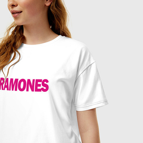 Женская футболка оверсайз Ramones Boyband / Белый – фото 3