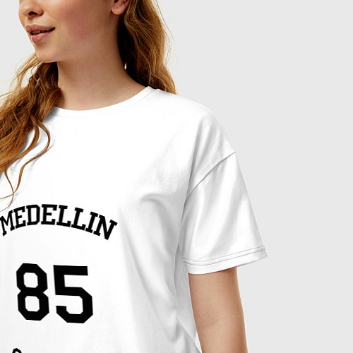 Женская футболка оверсайз Medellin Cartel 85 / Белый – фото 3