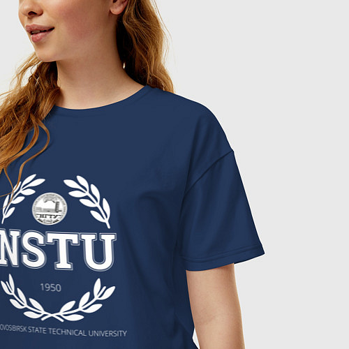 Женская футболка оверсайз NSTU / Тёмно-синий – фото 3