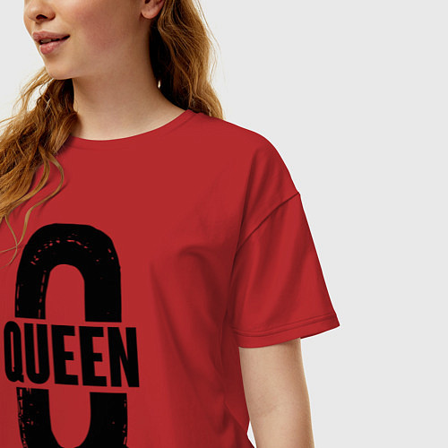 Женская футболка оверсайз QUEEN / Красный – фото 3