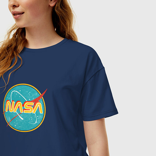 Женская футболка оверсайз NASA винтажный логотип / Тёмно-синий – фото 3