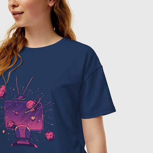 Женская футболка оверсайз Космический телевизор / Тёмно-синий – фото 3
