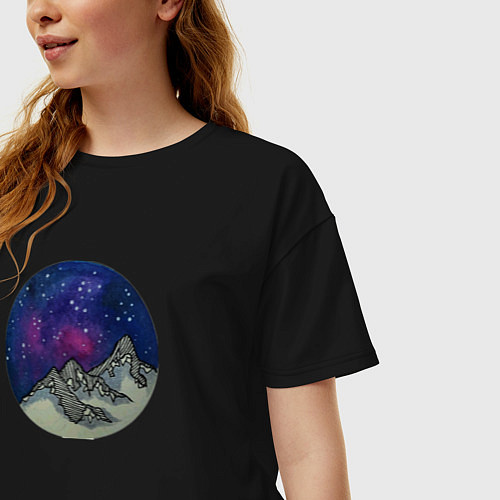 Женская футболка оверсайз Космические горы / Черный – фото 3