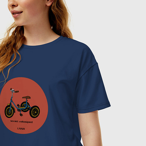 Женская футболка оверсайз Ретро велосипед / Тёмно-синий – фото 3
