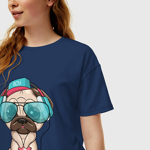 Женская футболка оверсайз Крутой мопс / Тёмно-синий – фото 3