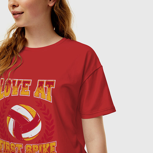 Женская футболка оверсайз Любовь с первого удара / Красный – фото 3