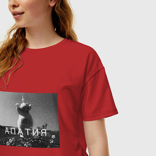 Женская футболка оверсайз Апатия / Красный – фото 3