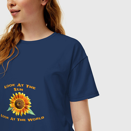 Женская футболка оверсайз Look At The Sun, World / Тёмно-синий – фото 3