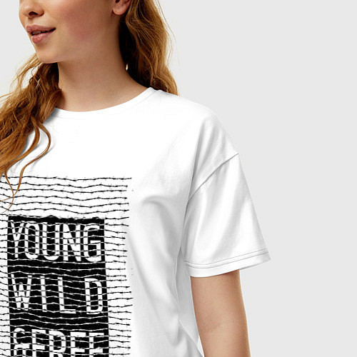 Женская футболка оверсайз YOUNG WILD &FREE / Белый – фото 3