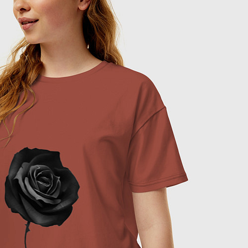 Женская футболка оверсайз Чёрная роза Black rose / Кирпичный – фото 3
