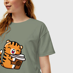 Футболка оверсайз женская Тигренок и кофе, цвет: авокадо — фото 2