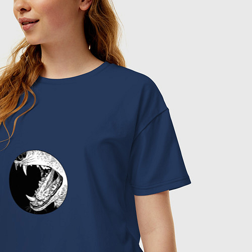 Женская футболка оверсайз Fangs Wolf / Тёмно-синий – фото 3