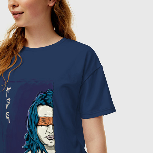 Женская футболка оверсайз Слепая ведьма / Тёмно-синий – фото 3