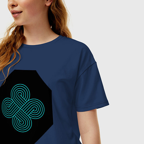 Женская футболка оверсайз Абстрактный узор - две восьмёрки / Тёмно-синий – фото 3