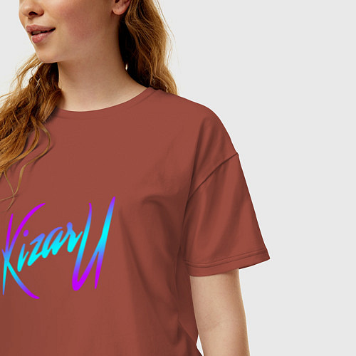 Женская футболка оверсайз КИЗАРУ НЕОН ЛОГО KIZARU NEON LOGO / Кирпичный – фото 3