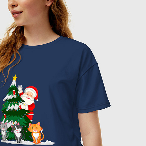 Женская футболка оверсайз Санта передает вам привет / Тёмно-синий – фото 3