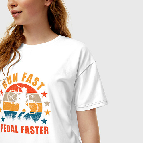 Женская футболка оверсайз Бежать быстро, педалить быстрее / Белый – фото 3