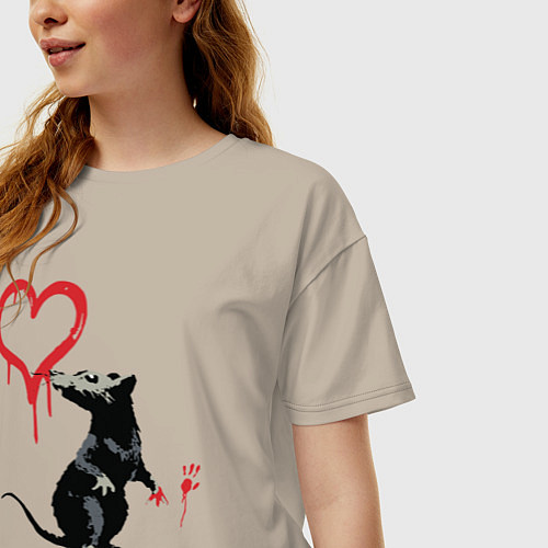 Женская футболка оверсайз BANKSY БЭНКСИ крыса и сердце / Миндальный – фото 3
