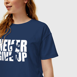 Футболка оверсайз женская NEVER GIVE UP НИКОГДА НЕ СДАВАЙСЯ СПОРТ, цвет: тёмно-синий — фото 2