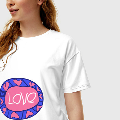 Женская футболка оверсайз Love badge / Белый – фото 3