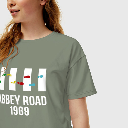 Женская футболка оверсайз THE BEATLES ABBEY ROAD / Авокадо – фото 3