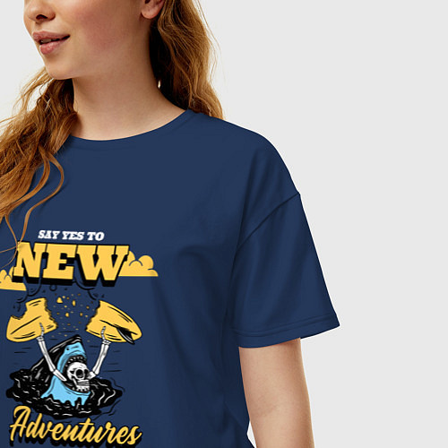 Женская футболка оверсайз Скажи да новым приключениям на море / Тёмно-синий – фото 3