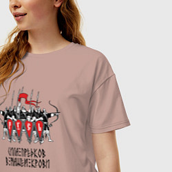 Футболка оверсайз женская Русские богатыри - дружина, цвет: пыльно-розовый — фото 2