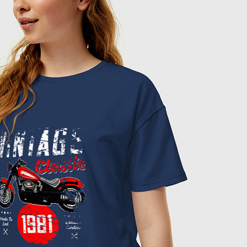 Женская футболка оверсайз Винтажная классика 1981 мотоцикл / Тёмно-синий – фото 3