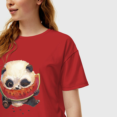 Женская футболка оверсайз Маленький панда ест арбуз / Красный – фото 3