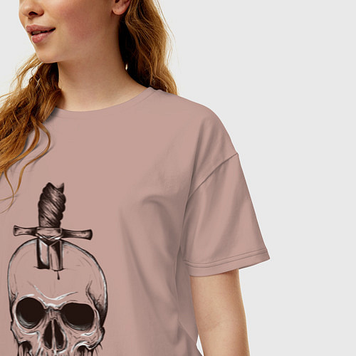 Женская футболка оверсайз Кинжал в черепе крупным планом / Пыльно-розовый – фото 3