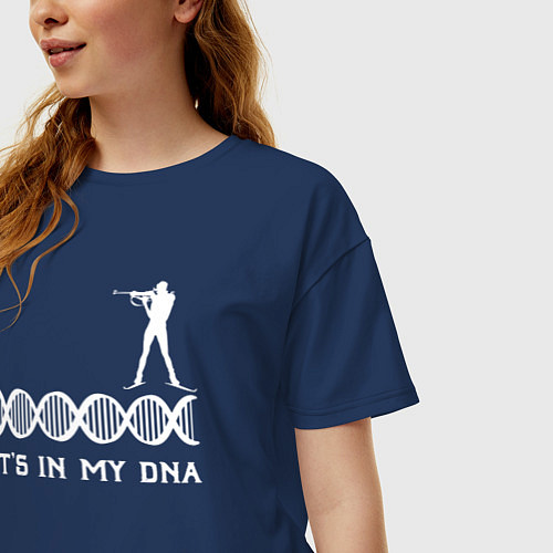 Женская футболка оверсайз Биатлон в моем ДНК / Тёмно-синий – фото 3