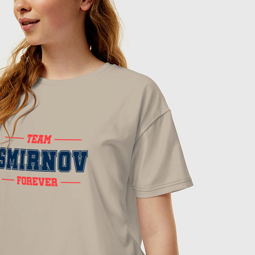 Женская футболка оверсайз Team Smirnov forever фамилия на латинице / Миндальный – фото 3