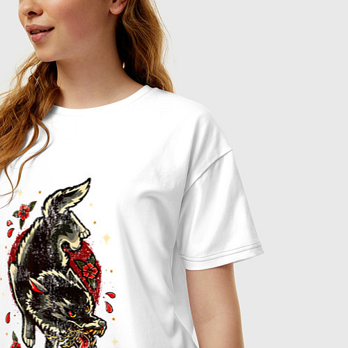 Женская футболка оверсайз Волк цветы и звезды / Белый – фото 3