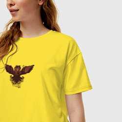 Футболка оверсайз женская Летящая сова и силуэт оленя в осеннем лесу, цвет: желтый — фото 2