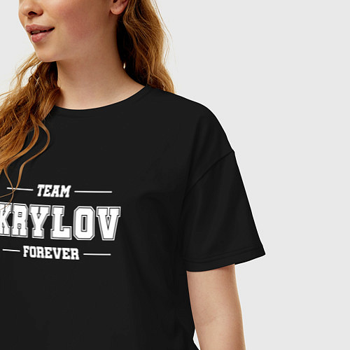 Женская футболка оверсайз Team Krylov forever - фамилия на латинице / Черный – фото 3