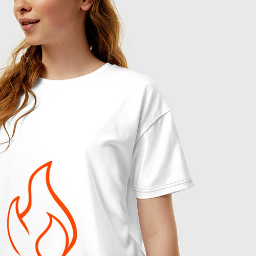 Женская футболка оверсайз Схематичный огонек / Белый – фото 3