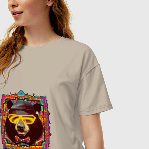 Женская футболка оверсайз Мишка на чиле / Миндальный – фото 3