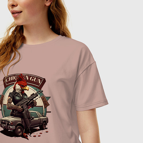 Женская футболка оверсайз Сhicken gun / Пыльно-розовый – фото 3