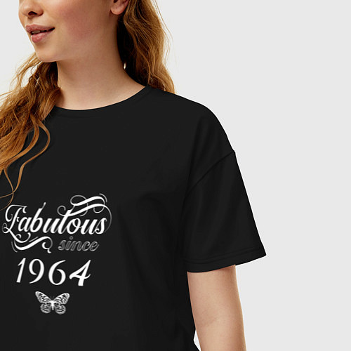 Женская футболка оверсайз Fabulous since 1964 / Черный – фото 3